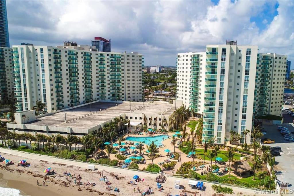 Lovely Beach Apartment By Miami Te Espera- Hollywood 5U Buitenkant foto