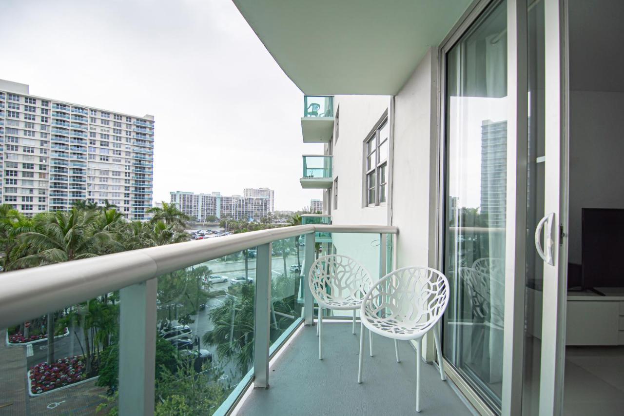 Lovely Beach Apartment By Miami Te Espera- Hollywood 5U Buitenkant foto