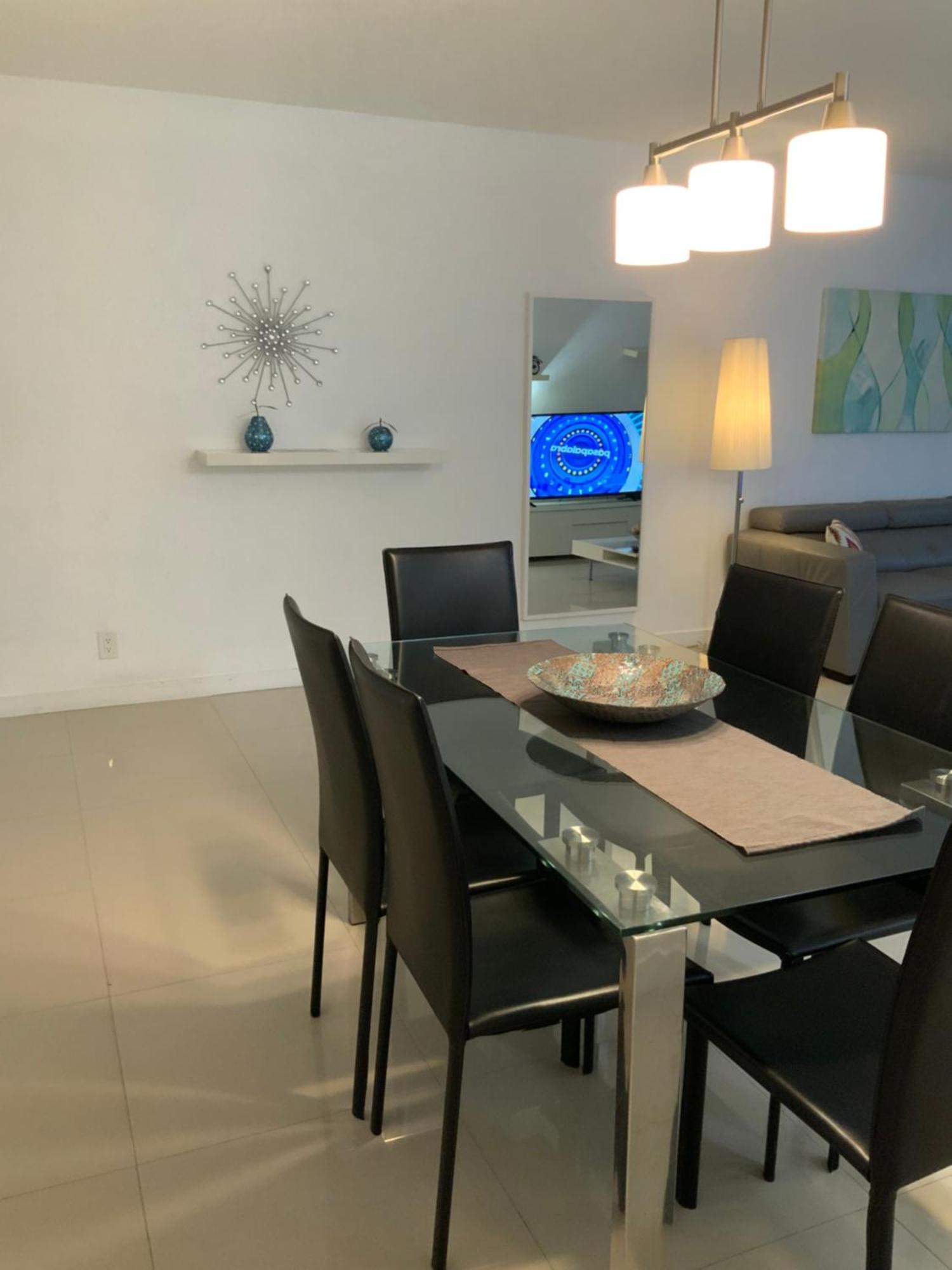Lovely Beach Apartment By Miami Te Espera- Hollywood 5U Buitenkant foto